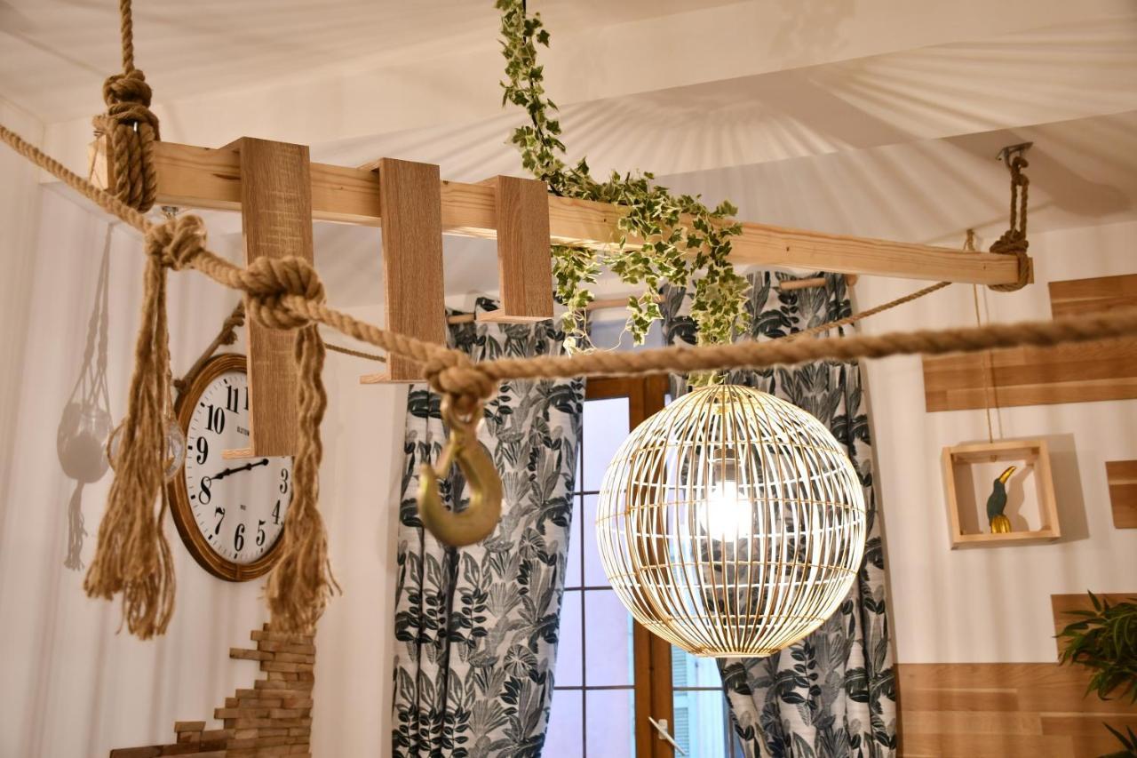 Le Cabanon H24,Atypique,Cosy,Port,Plage,Wifi,Netflix La Seyne-sur-Mer Kültér fotó